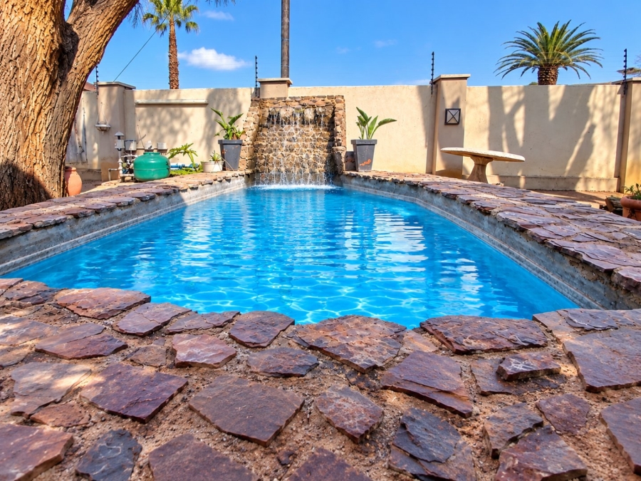  Bedroom Property for Sale in Kuruman Northern Cape